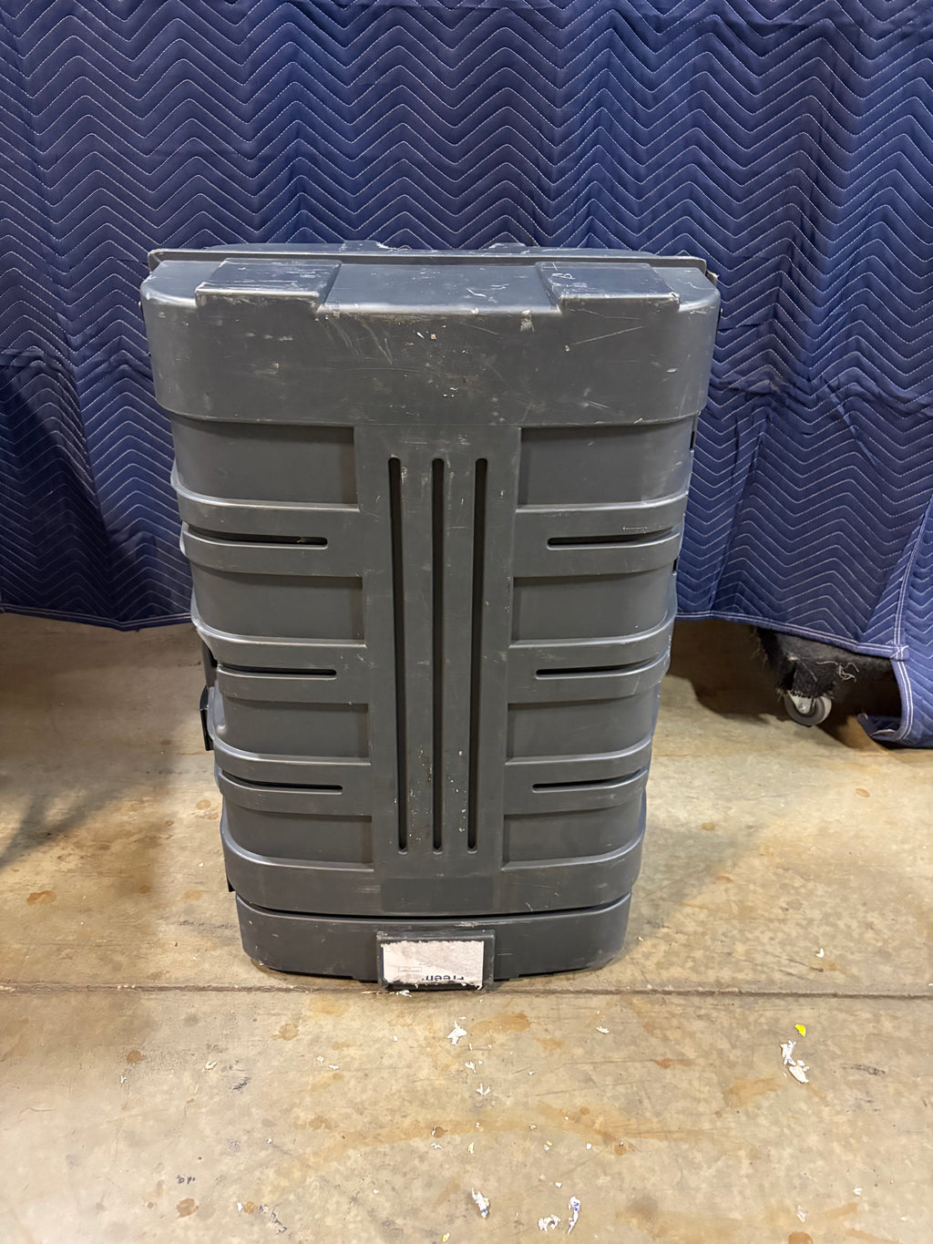 Used Displays2Go Podium Case