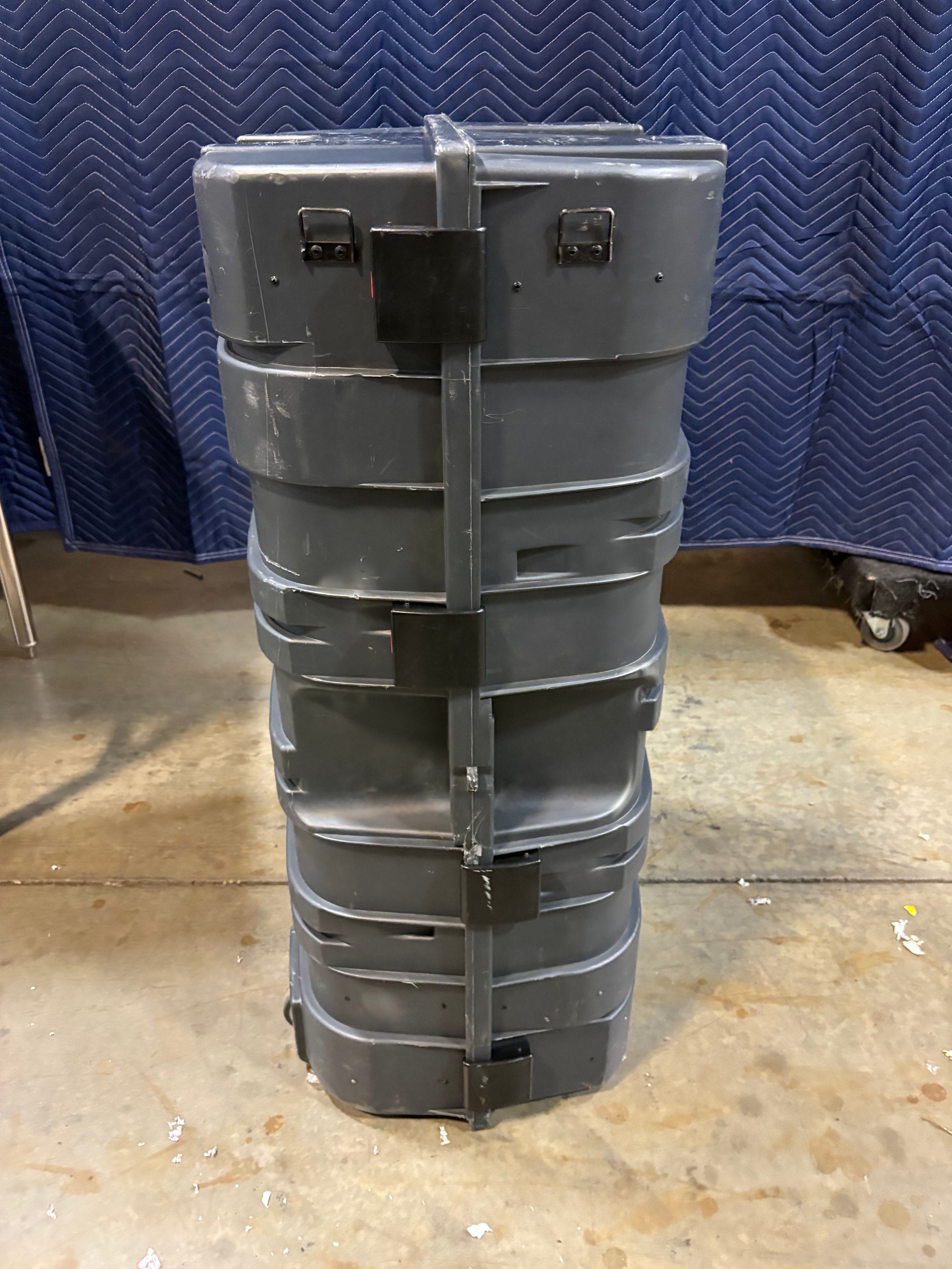 Used Displays2Go Podium Case