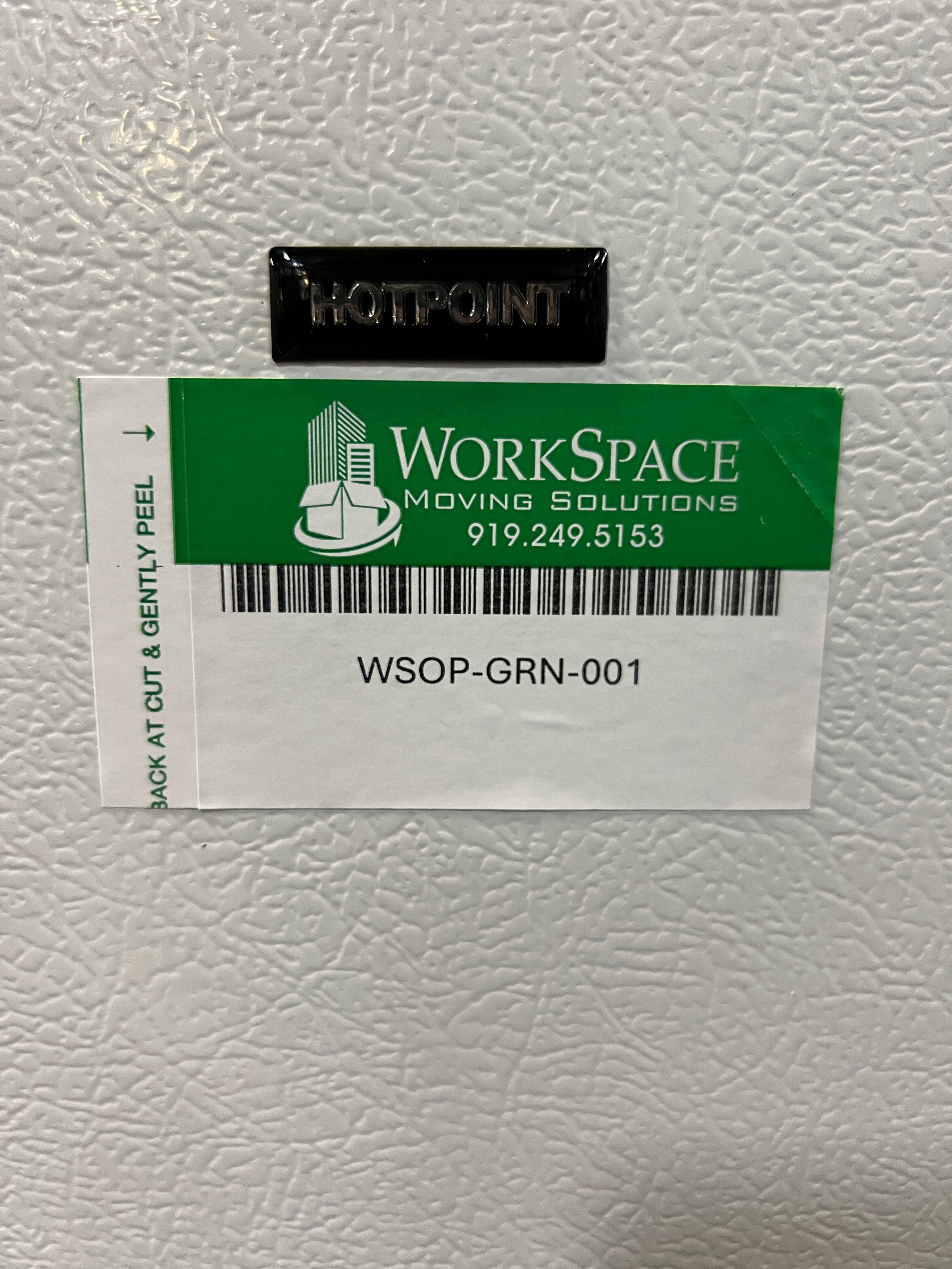 Used Hotpoint Brand Refrigerator/Freezer (WSOP-GRN-001)