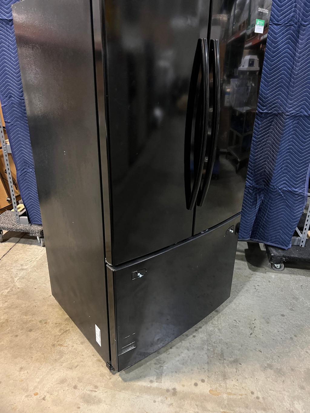 Used Samsung Refigerator/Freezer (Black)