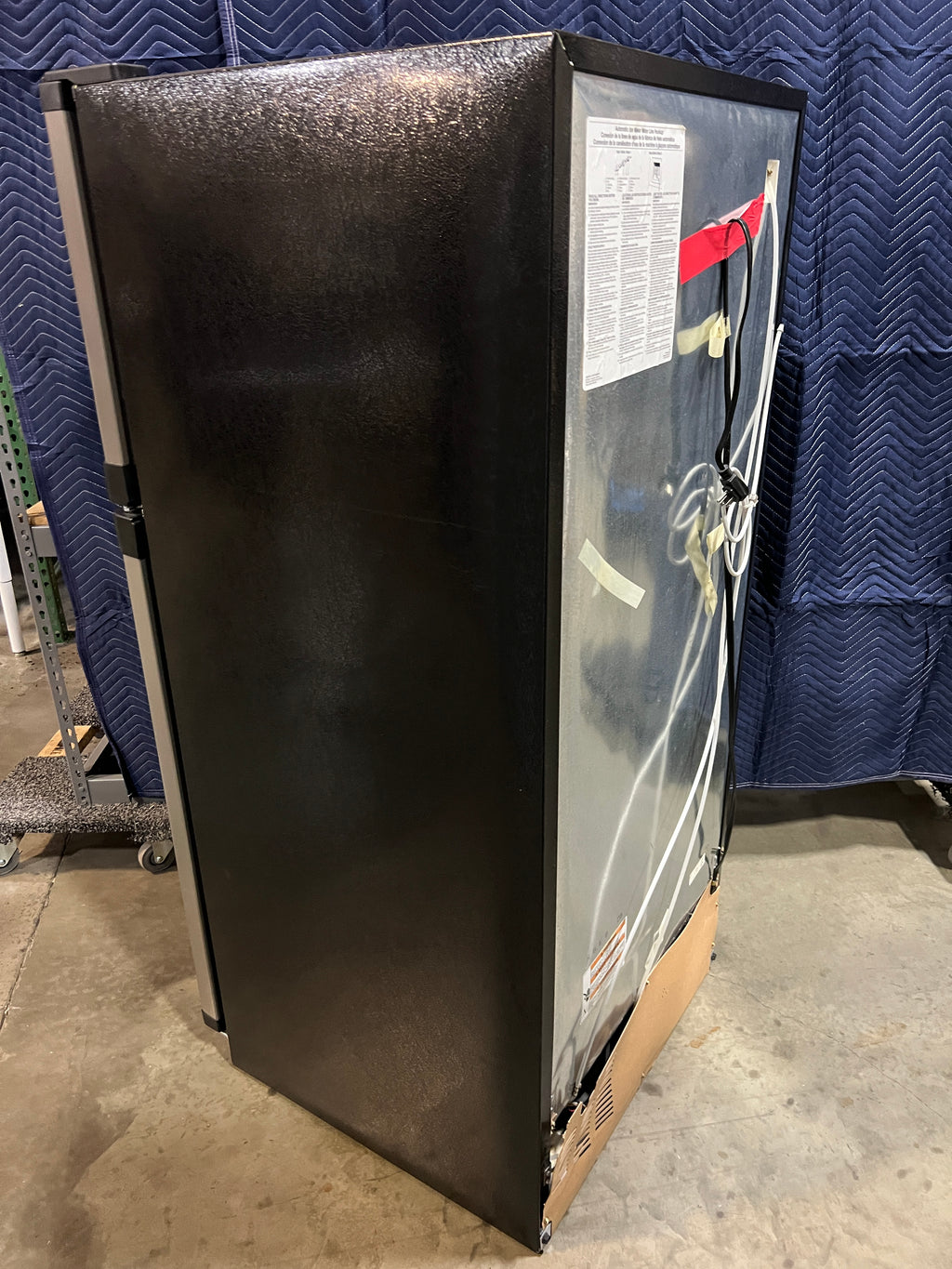 Used Kenmore Refirgerator/Freezer (Black/Silver)