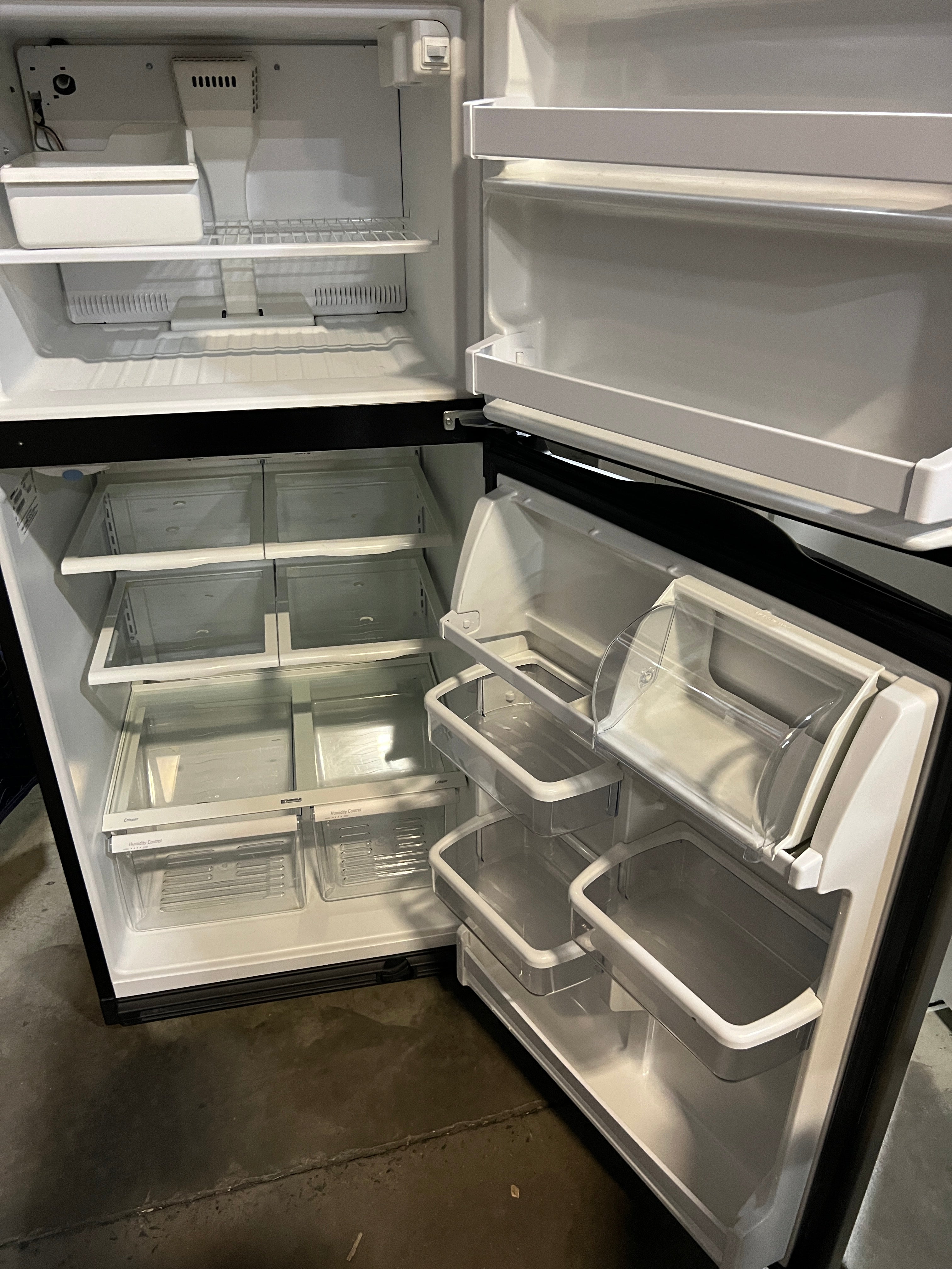 Used Kenmore Refirgerator/Freezer (Black/Silver)