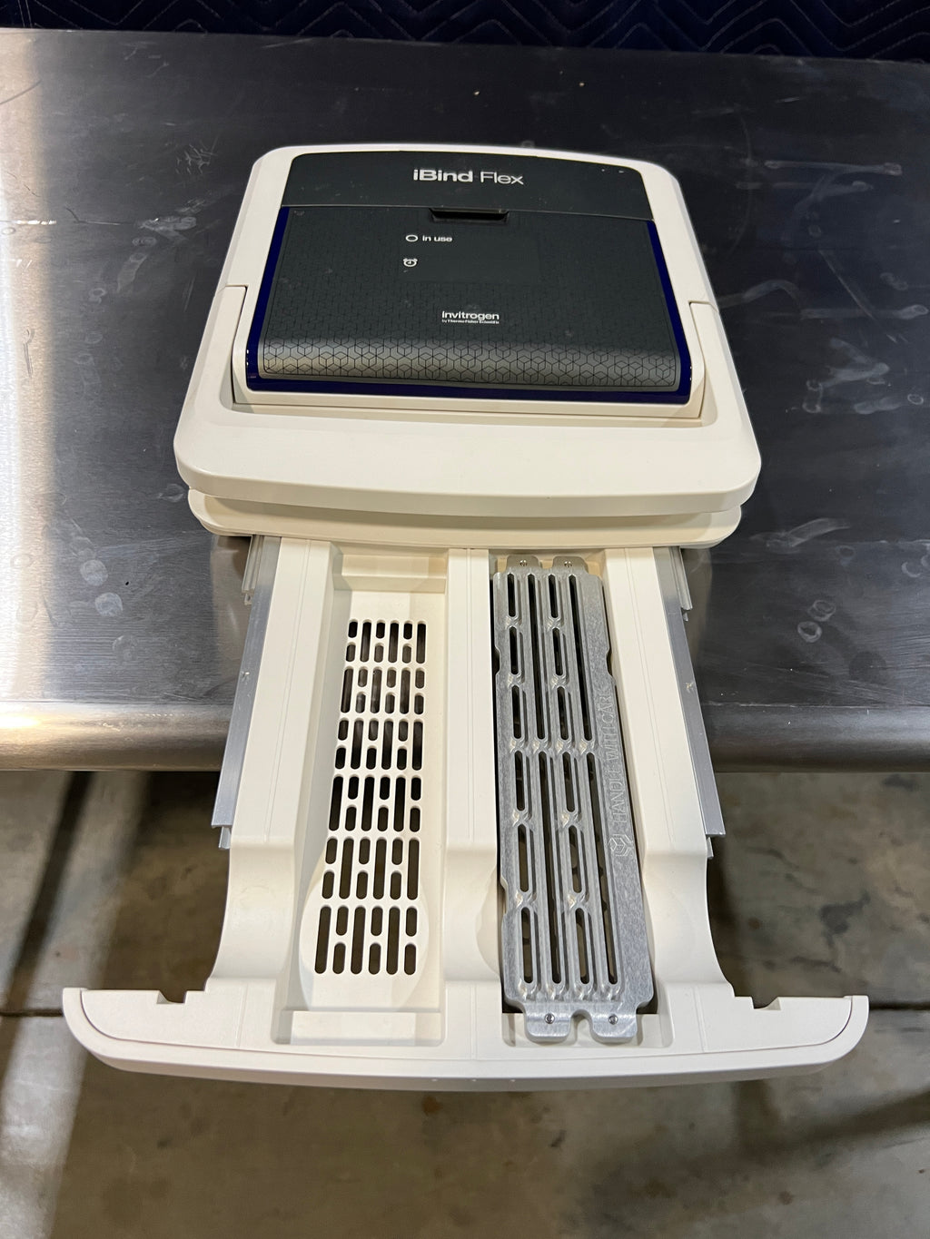 Used Thermo Scientific InvitroGen (iBind Flex)