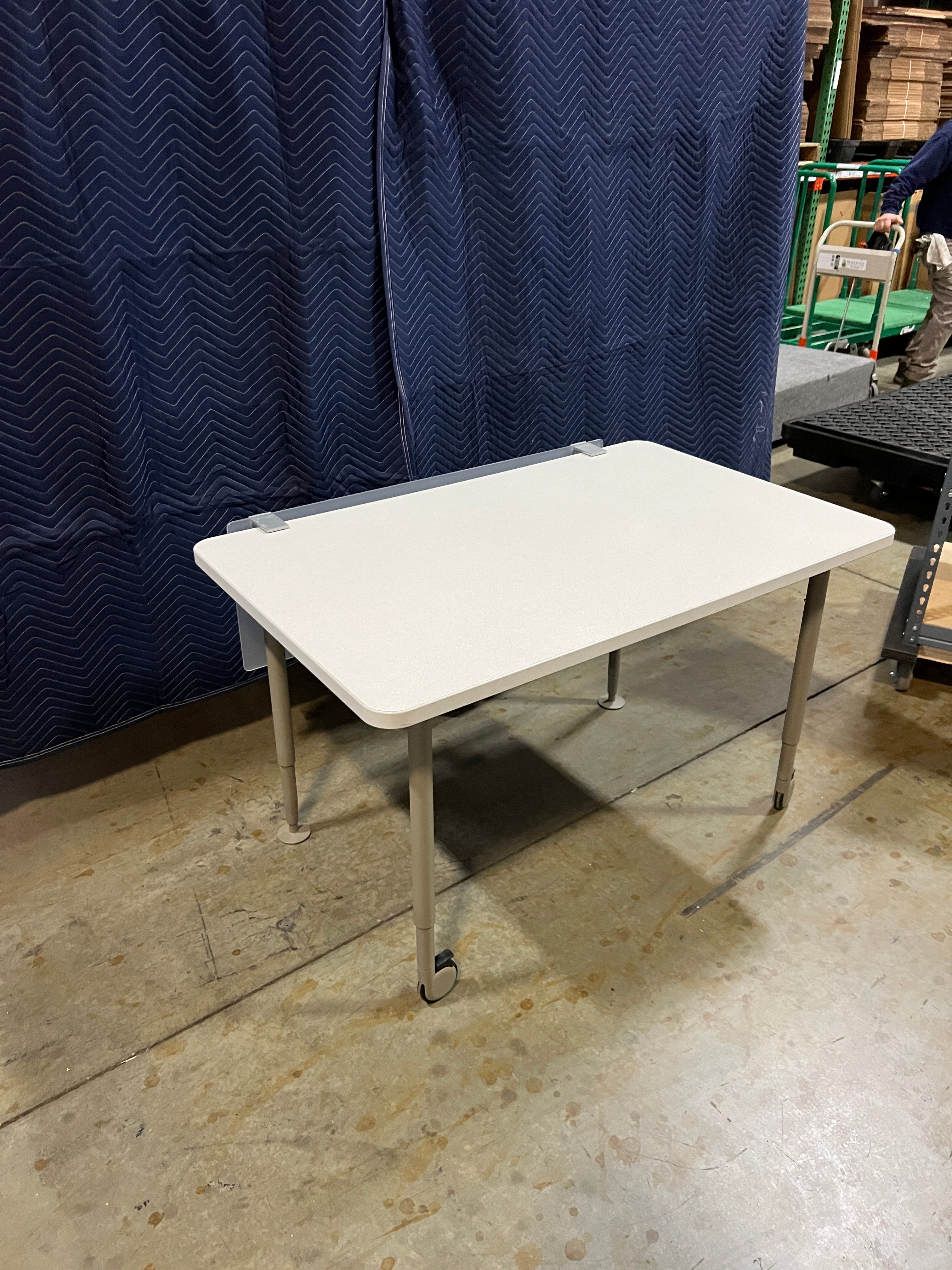 Used Rolling Table