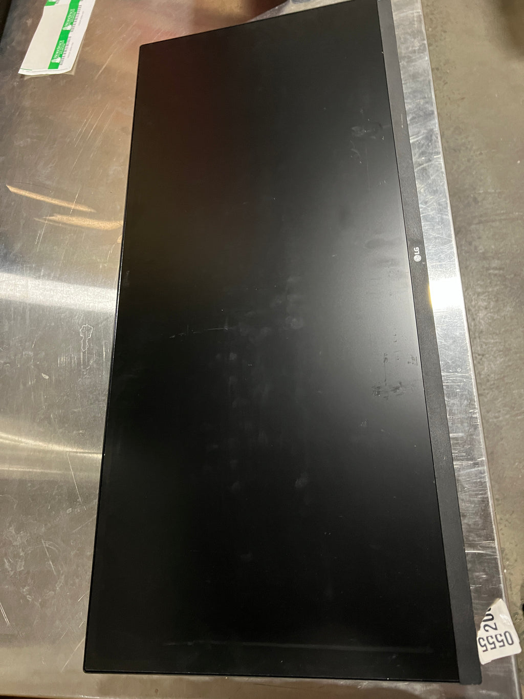Used LG Monitor (2021)