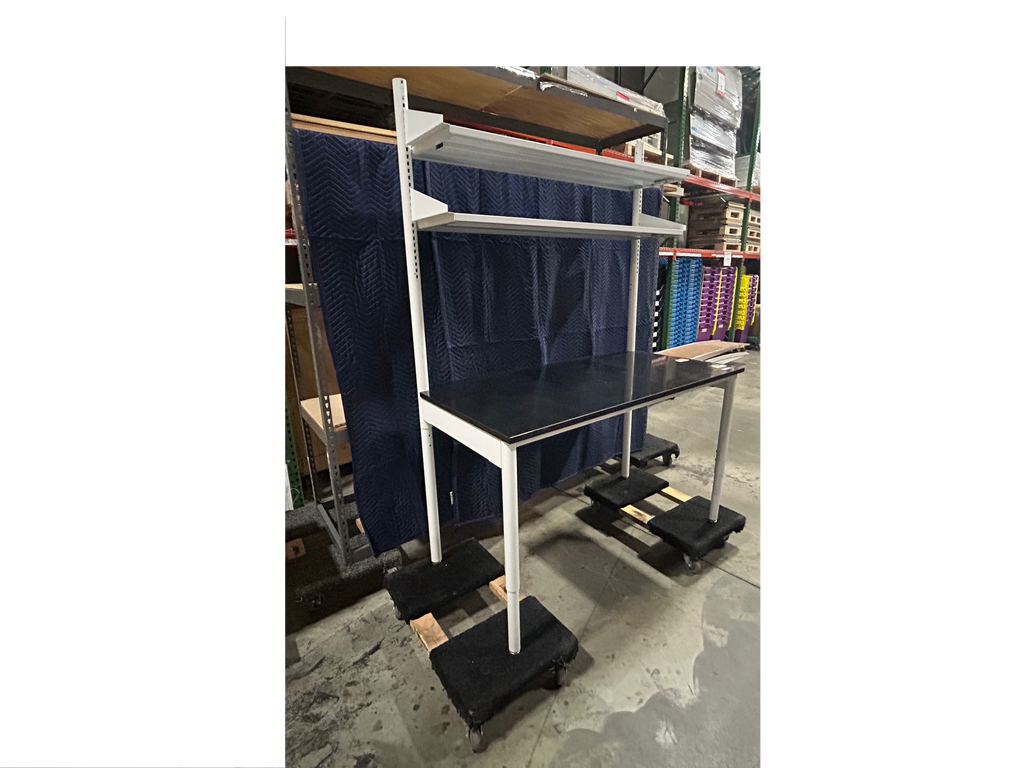 Used Lab/Work Bench With 2 Shelves