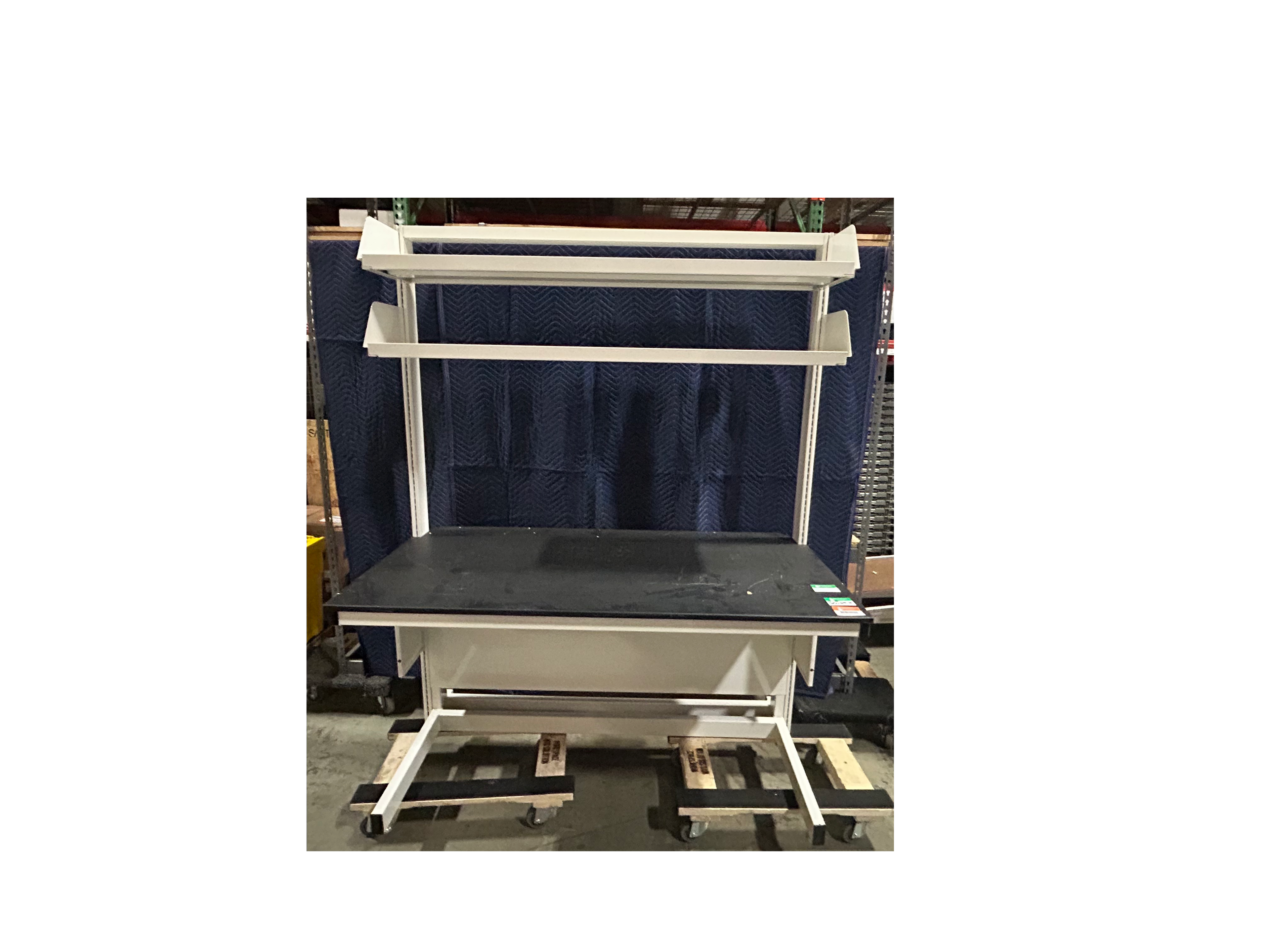 Used Lab/Work Bench With 2 Shelves
